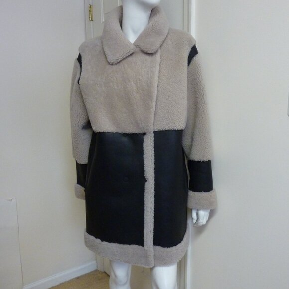 HiSO Urban Reversible Genuine Shearling & Leather Coat - Picture 6 of 16